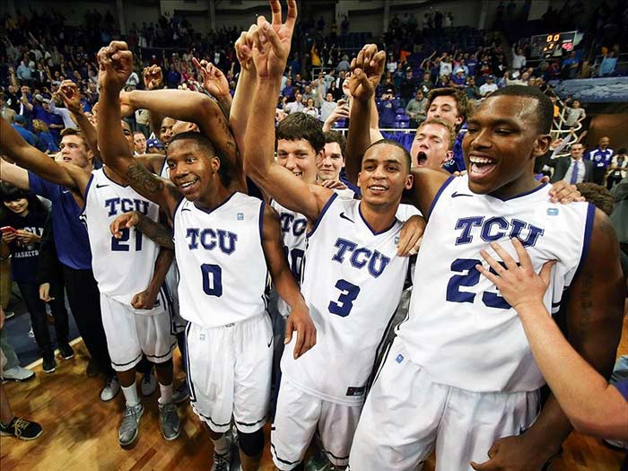 TCU Horned Frogs React